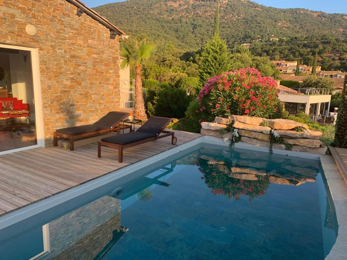 Villa Perla Saint-Tropez Cavalaire Sur Mer, 3-5 Chambres, Vue Mer, Piscine Chauffee Avril A Octobre ภายนอก รูปภาพ